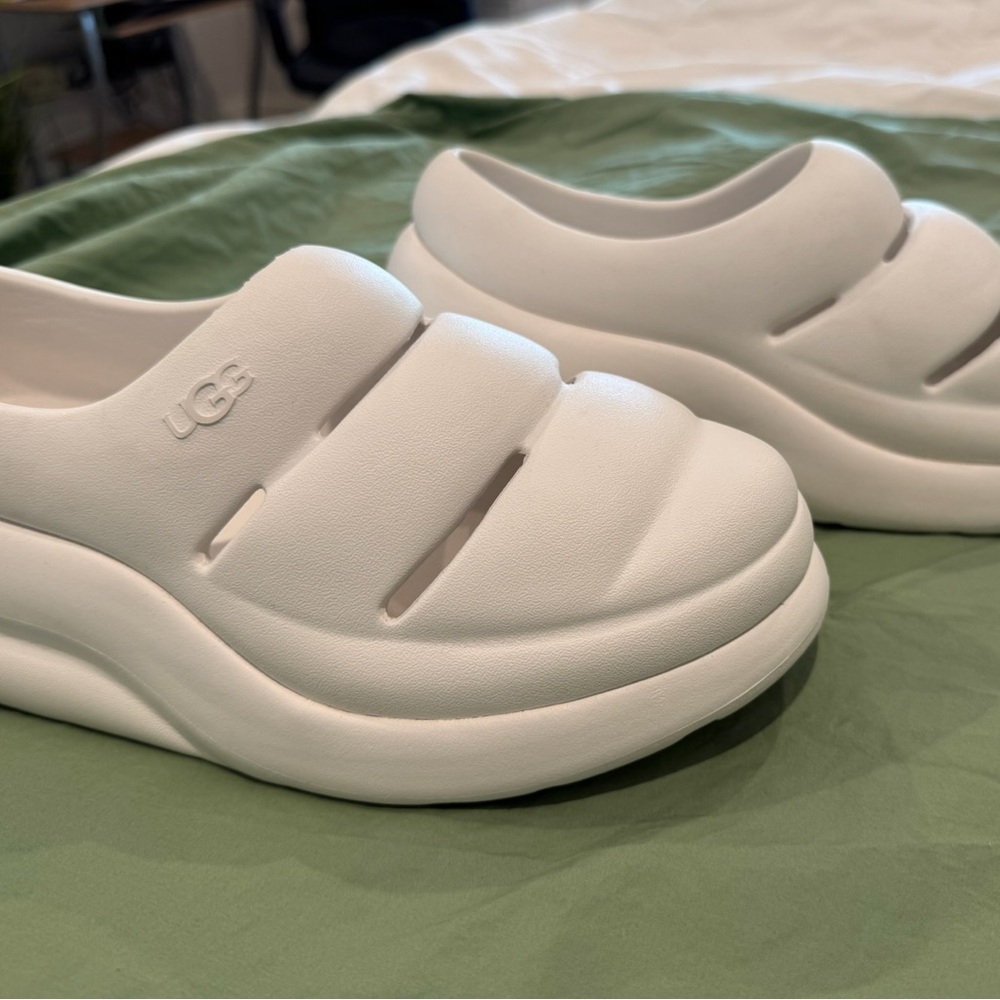 UGG Cream Women's Mules